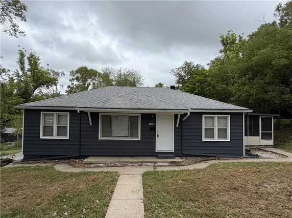 11400 E 11th St S, Independence, MO 64054