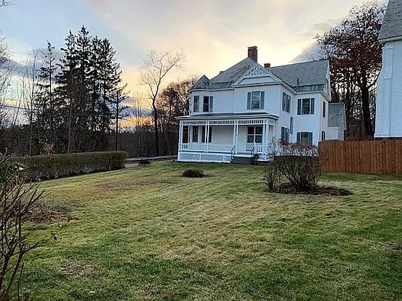 2nd image of 12 Prospect Street