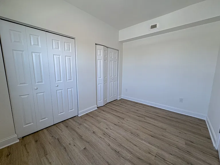 2113 Green St #3R — Photo 26