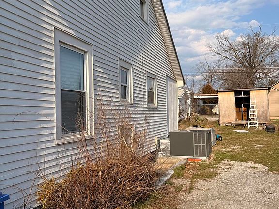 5th image of 1372 Remsen St