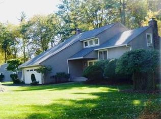 22 Ridgeway Rd, North Reading, MA 01864