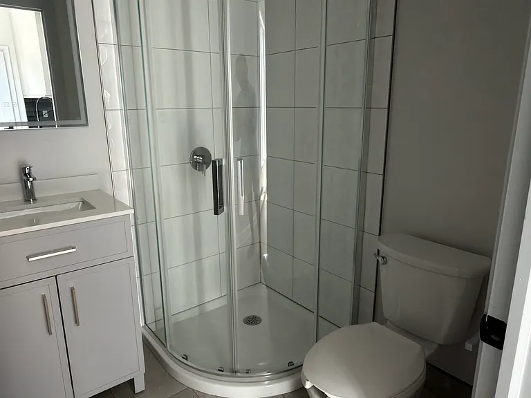 95 Henderson Ave #302 — Photo 3