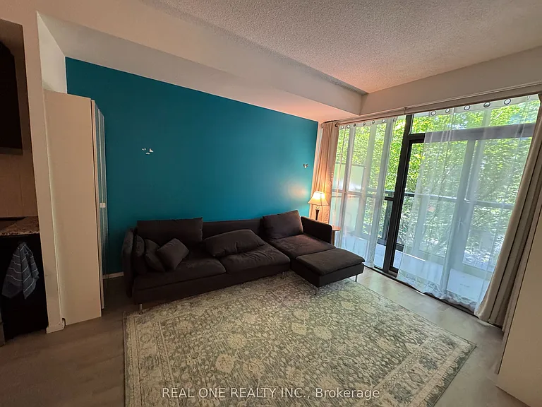 101 Charles St E #313 — Photo 7