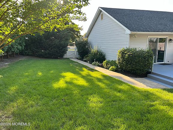 4th image of 217 Woodberry Drive