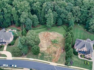 14045 Triple Crown Dr, Milton, GA 30004