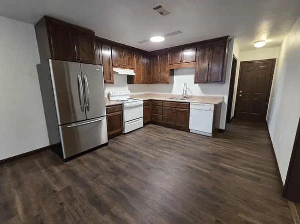 502 N Clinic St, Searcy, AR 72143