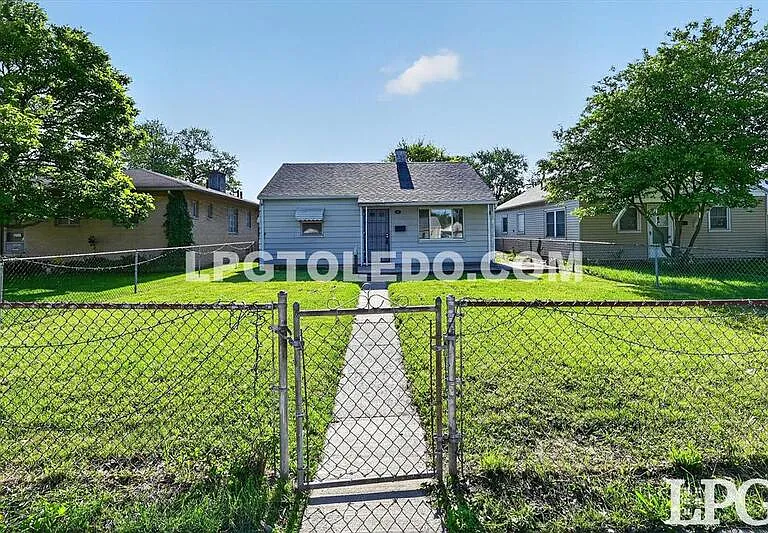 5207 Bennett Rd — Photo 4