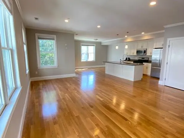 16 Linden Ave APT 7, Somerville, MA 02143