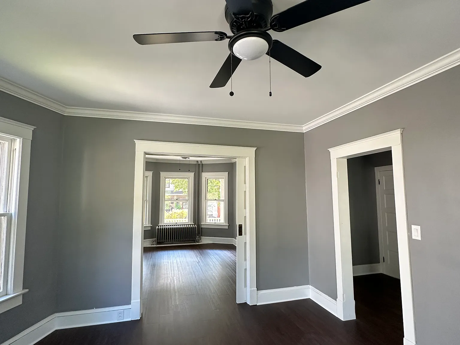 4 bed, 2000 sqft, $3,200 — Photo 4