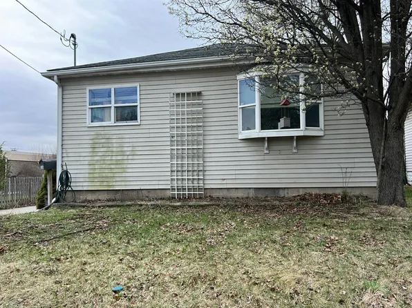 205 W Benton St, Iowa City, IA 52246