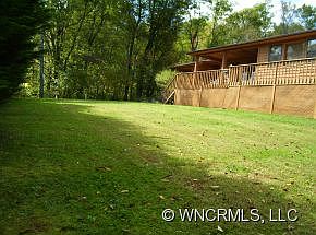 4th image of 75 Dahlia Ln