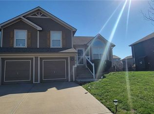 11415 N Winchester Ave, Kansas City, MO 64156