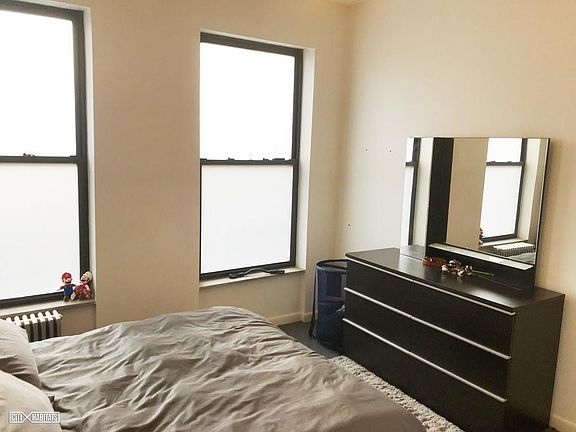2nd image of 511 E 81st St APT 19