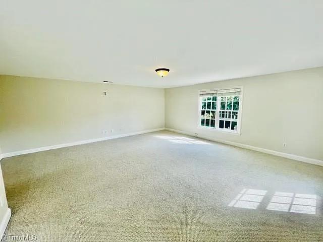 104 Castleton Pl — Photo 25