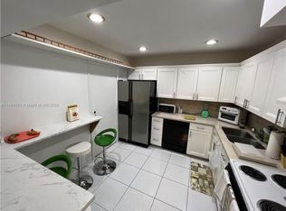 6101 N Falls Circle Dr APT 107, Lauderhill, FL 33319