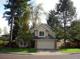 1817 Happy Ln, Eugene, OR 97401