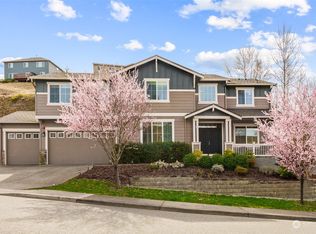 17009 W Hill Dr E, Bonney Lake, WA