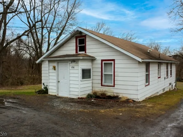 896 State Route 57, Greenwich Twp., NJ 08886