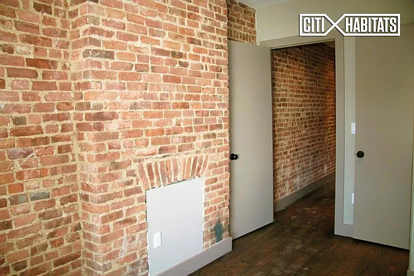 Rented by Citi Habitats | media 48