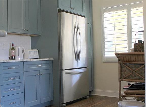 4th image of 6900 Huntington Lakes Cir APT 201