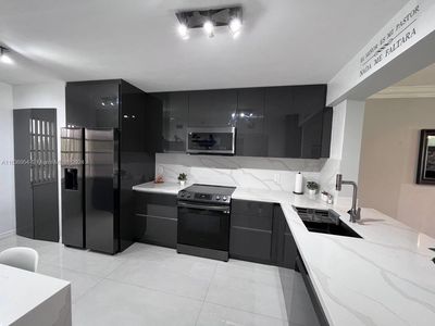 7050 NW 44th St APT 302, Lauderhill, FL, 33319