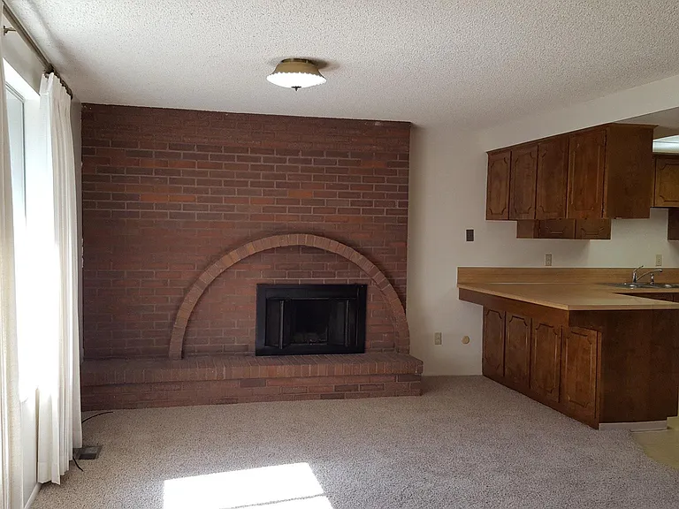 4944 N Decatur Dr — Photo 8