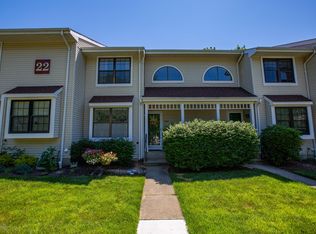 2204 Gulfstream Way, Toms River, NJ 08755