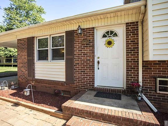 2nd image of 107 Pineview Ct