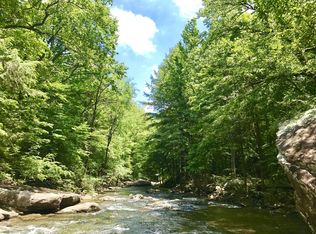 1 Savage Point Rd, Dunlap, TN 37327