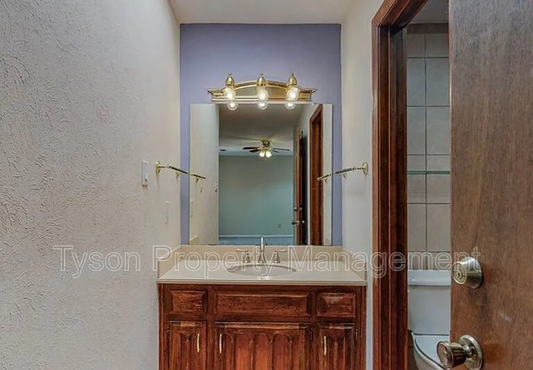 7305 Mayflower Rd NE — Photo 12