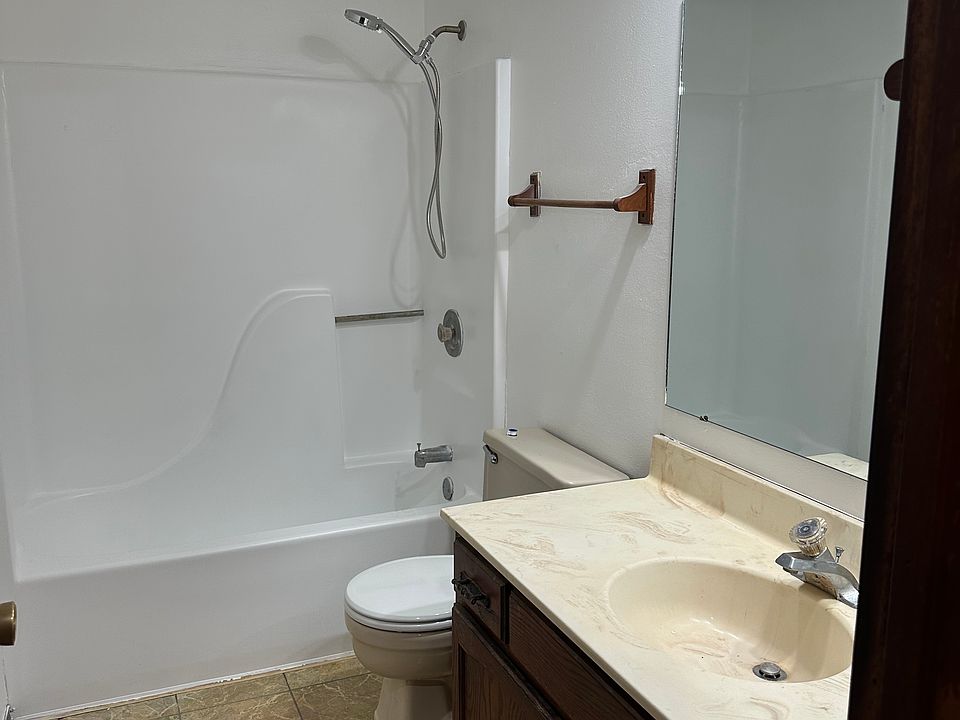 1st image of 4722 Trevor Cir #3