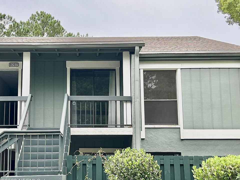 1st image of 8797 Como Lake Dr #8797