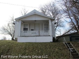 2718 Raymond St, Fort Wayne, IN 46803