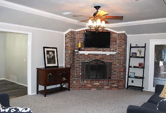 3rd image of 6707 Michelle Dr