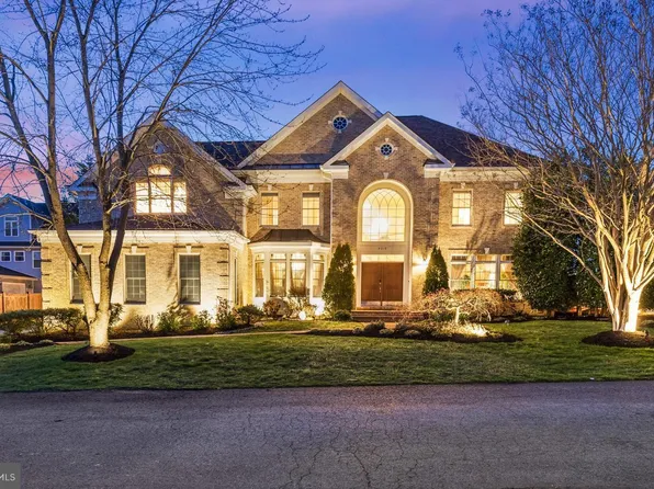 4018 Annandale Rd, Annandale, VA 22003