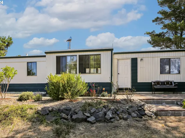 452 Leelo Ct, Florence, OR 97439