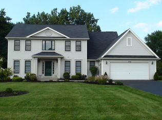 808 Houston Rd, Webster, NY 14580