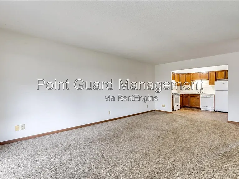 2011 N Porter Ave #232 — Photo 4
