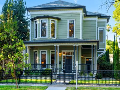 2215 O St, Sacramento, CA, 95816