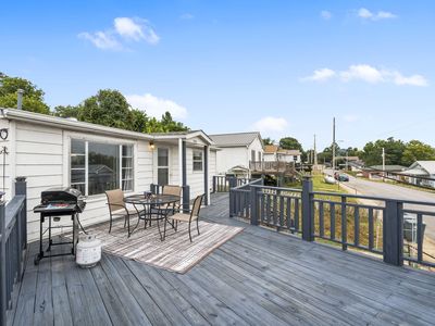 18109 2nd Street, Eminence, MO, 65466