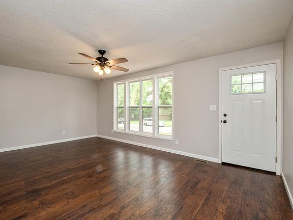 2nd image of 373 Ryder Ave