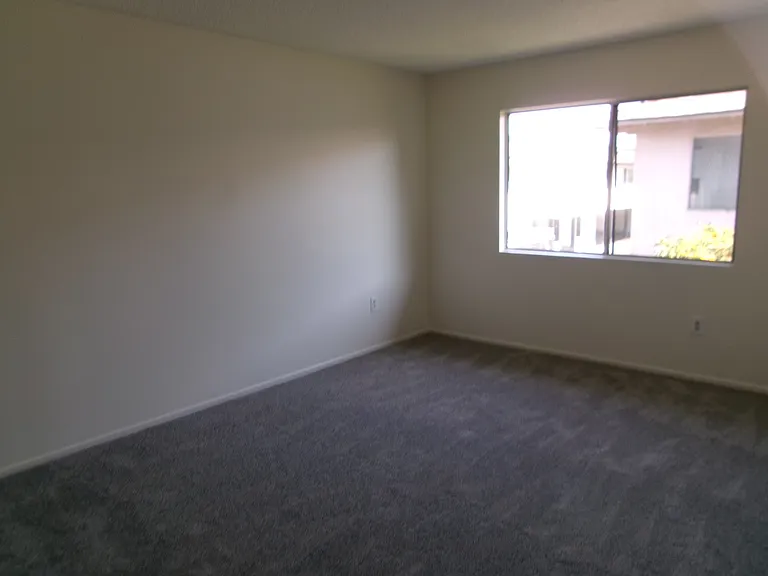 143 S Delano St #4 — Photo 7