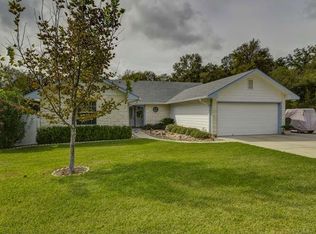 162 Mokuleia Cir, Bastrop, TX 78602