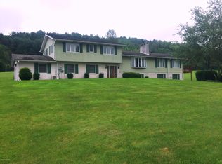 270 Semmels Hill Rd, Lehighton, PA 18235