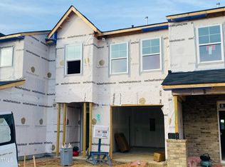 708 Putney Hill Rd, Zebulon, NC 27597