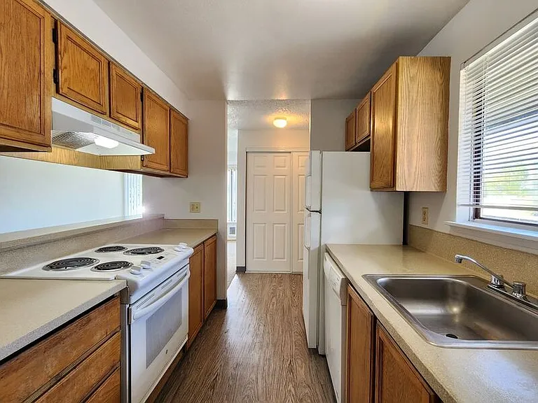 4816 SW Murray Blvd — Photo 9