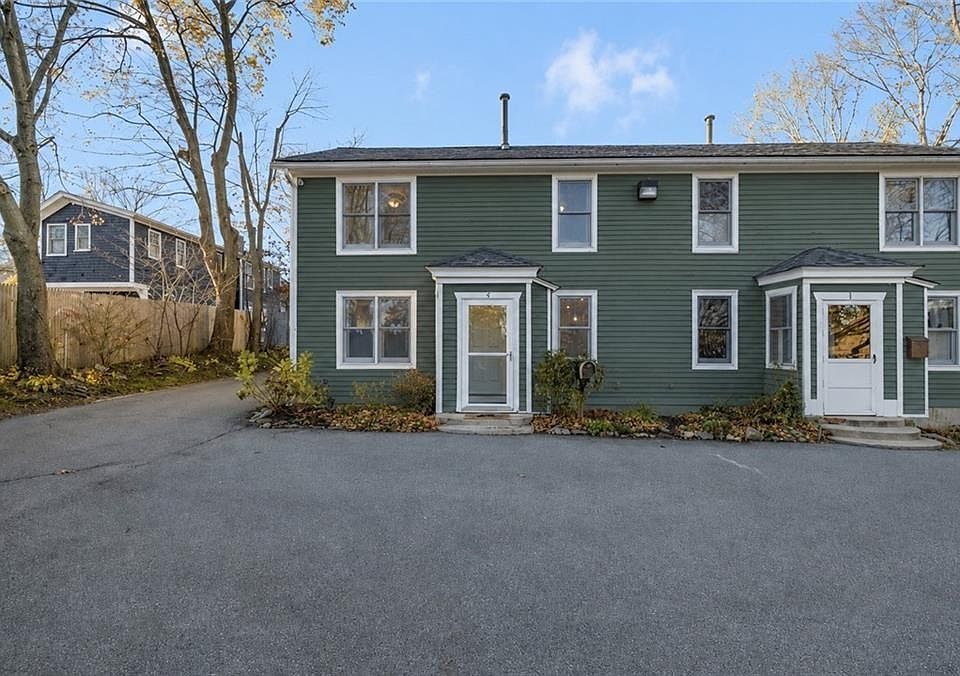 1st image of 208 Marlborough St #4