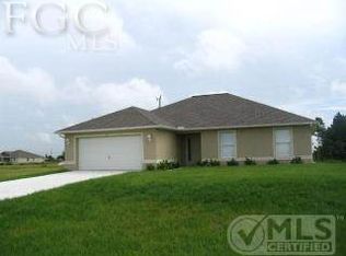 1215 NW 9th Ave, Cape Coral, FL 33993