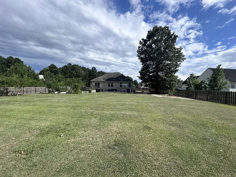 308 Prince William Dr — Photo 20