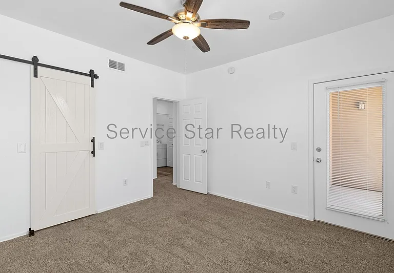 20100 N 78th Pl #2114 — Photo 12